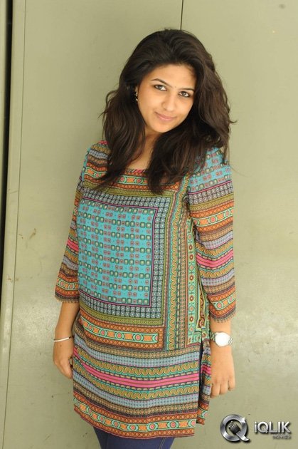 Supriya-Aysola-at-Bhoo-Movie-Success-Meet